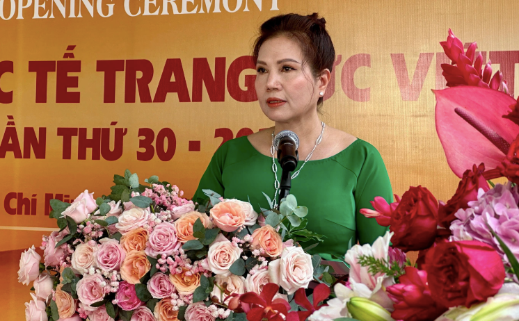 Tong giam doc SJC,  Le Thuy Hang,  Ba Le Thuy Hang,  Gdoc Le Thuy Hang,  Le Thuy Hang SJC anh 1