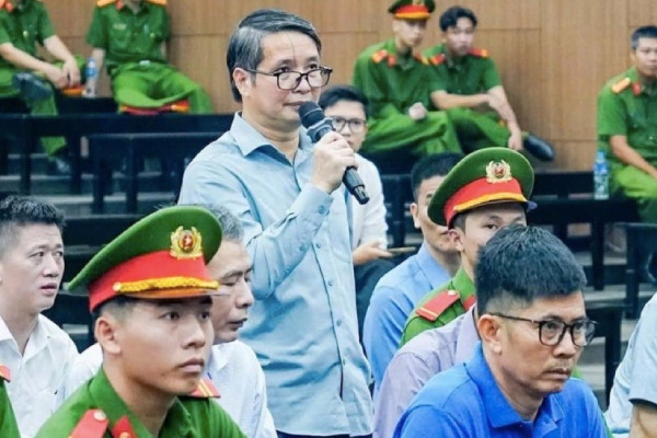 Bi cao Pham Thai Ha: Dau xot vi de dai, dan den nhung sai pham hinh anh