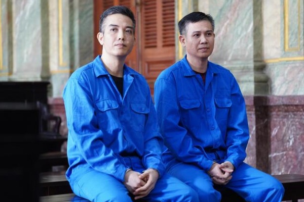 Cuu Chu tich Tap doan Asanzo Pham Van Tam hau toa hinh anh