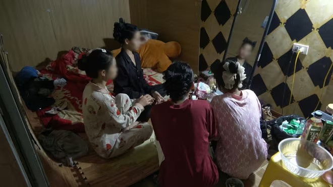 Quan karaoke Ruby,  Duong tinh ma tuy anh 1