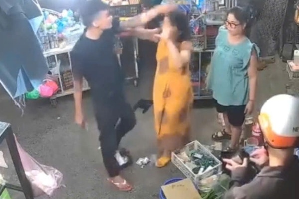 Biet tao la ai anh 1