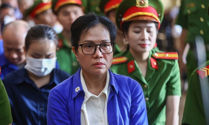 Hinh anh cuu Tong giam doc SJC Le Thuy Hang va 15 dong pham hau toa hinh anh