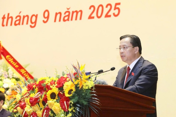 Ong Hoang Van Nghiem tai dac cu Bi thu Tinh uy Lang Son hinh anh