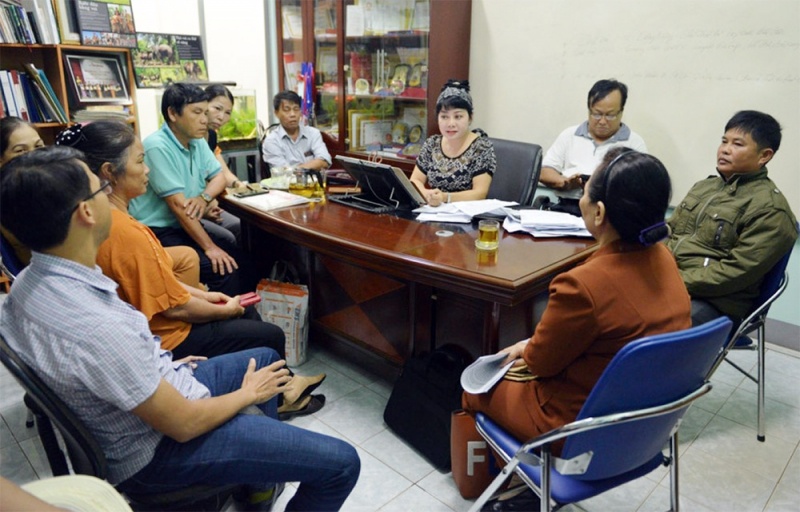 Tap doan Hoang Gia,  Cong ty Hoang Gia,  Giam doc Hoang Gia,  Do Thanh Tam,  Lua dao chiem doat anh 2