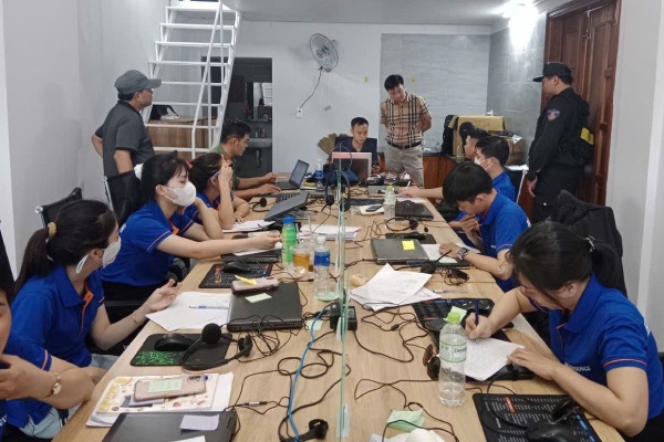 Triet pha duong day lua dao mo 200.000 the tin dung, chiem doat 80 ty hinh anh