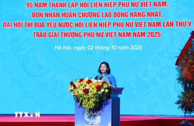 Tong Bi thu anh 2