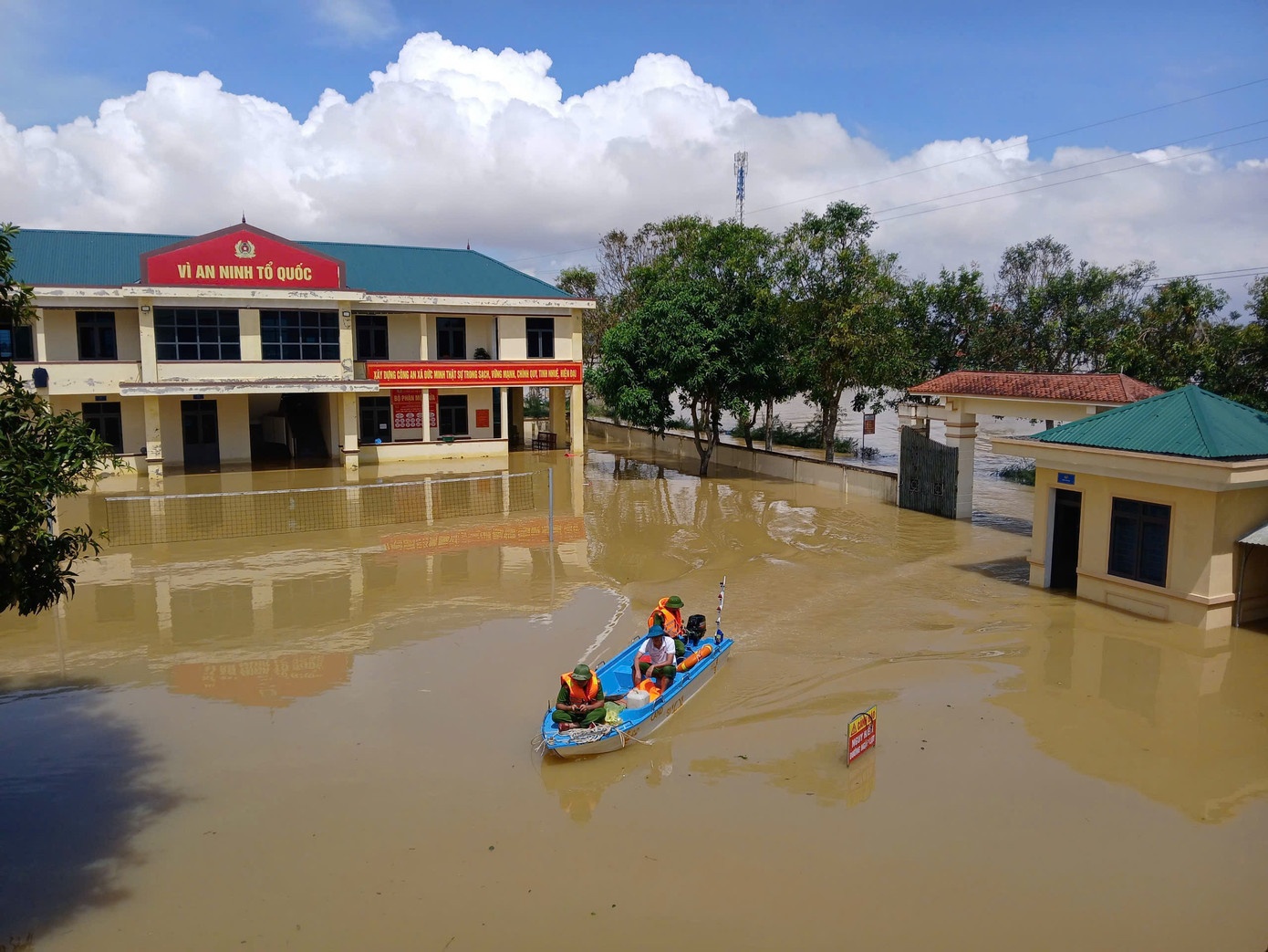 Bao so 11 bao Matmo anh 2