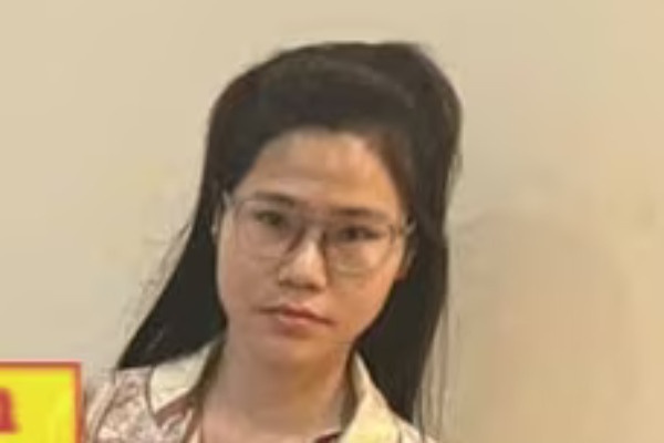 Cap vo chong 9X to chuc duong day moi gioi mai dam tra hinh massage hinh anh