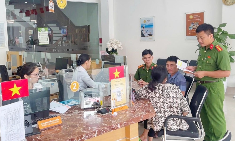 tỷ phú trên mạng ảnh 1 ty phu tren mang anh 1