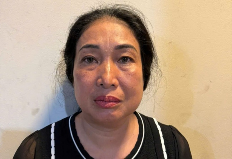 nem chat ban,  luc luong,  thi hanh cong vu,  Cty Tang Viet Thang,  DN Tang Viet Thang,  NV Tang Viet Thang anh 1