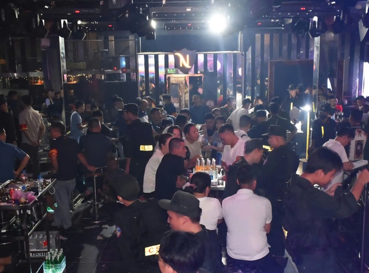 bar New Style Club,  Hung Yen,  Quan New Style Club,  Chu New Style Club,  NV New Style Club anh 2