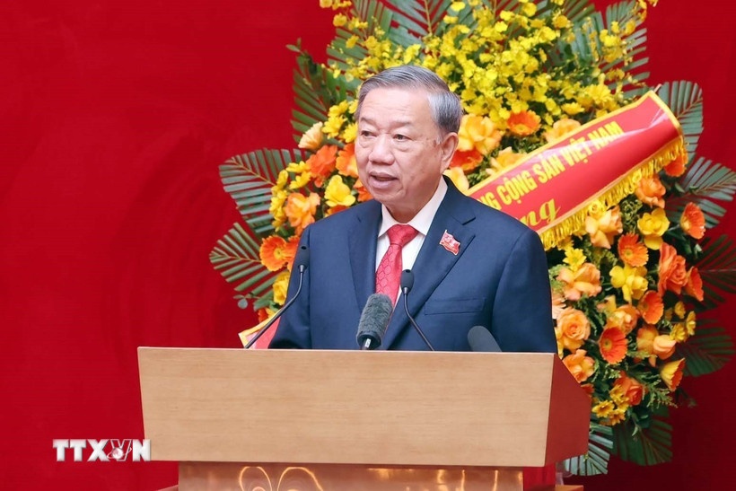 Dang bo Cong an anh 1