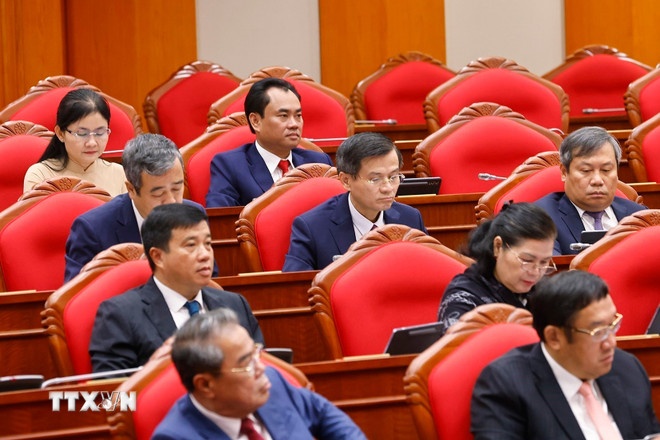 Hoi nghi Trung uong 13 anh 11