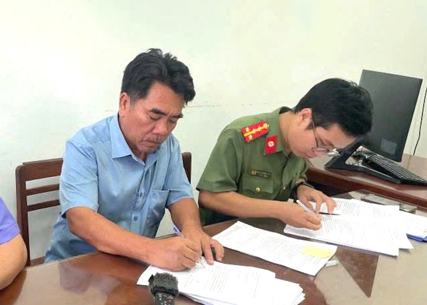 người phụ nữ livestream,  xuyên tạc dự án,  4.500 tỷ,  công nghiệp Phù Mỹ ảnh 1 nguoi phu nu livestream,  xuyen tac du an,  4.500 ty,  cong nghiep Phu My anh 1