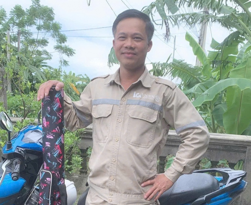 Chong sat hai,  2 me con anh 2