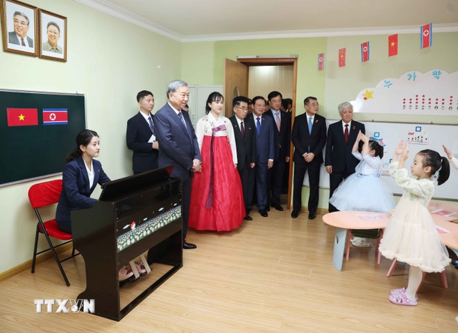 Tong Bi thu anh 2