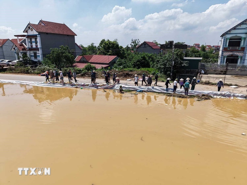 nuoc tran mat de anh 1