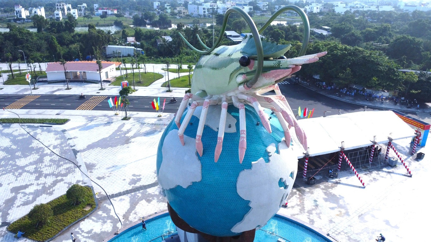 Tuong dai tom Ca Mau anh 3