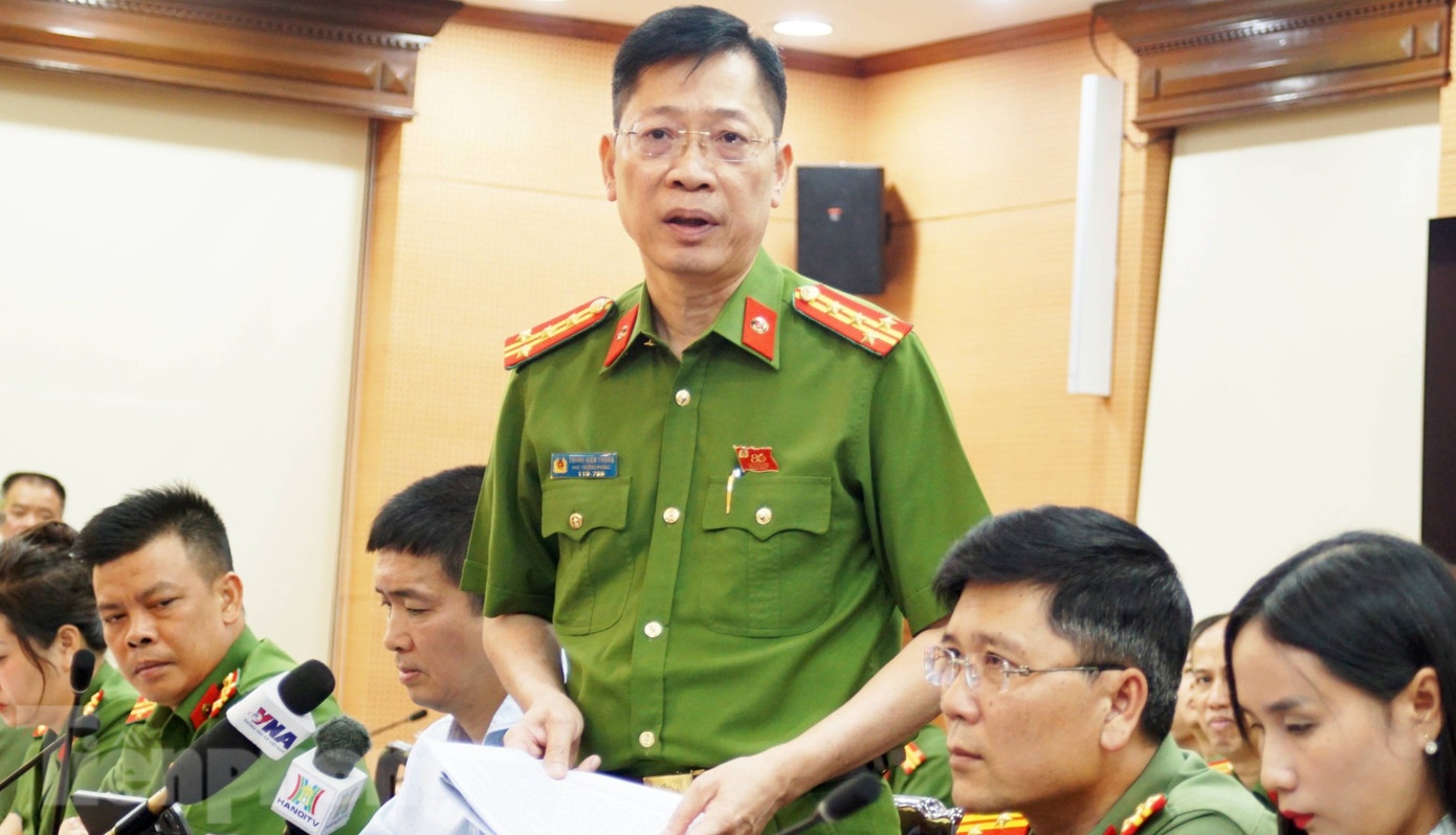 Hang gia luong thuc,  thuc pham anh 2