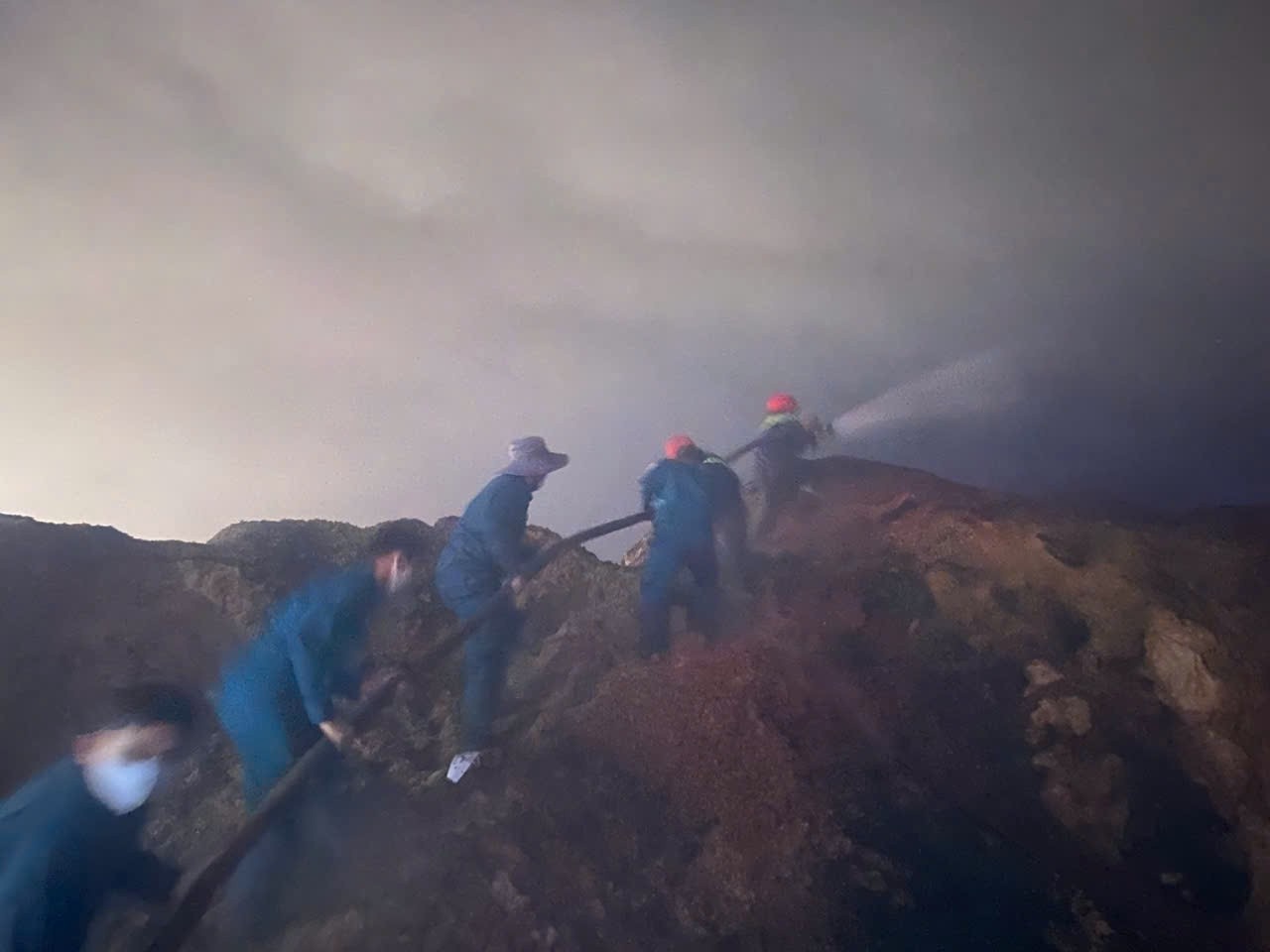 Chay xuong Phuoc Hoa TP.HCM anh 2