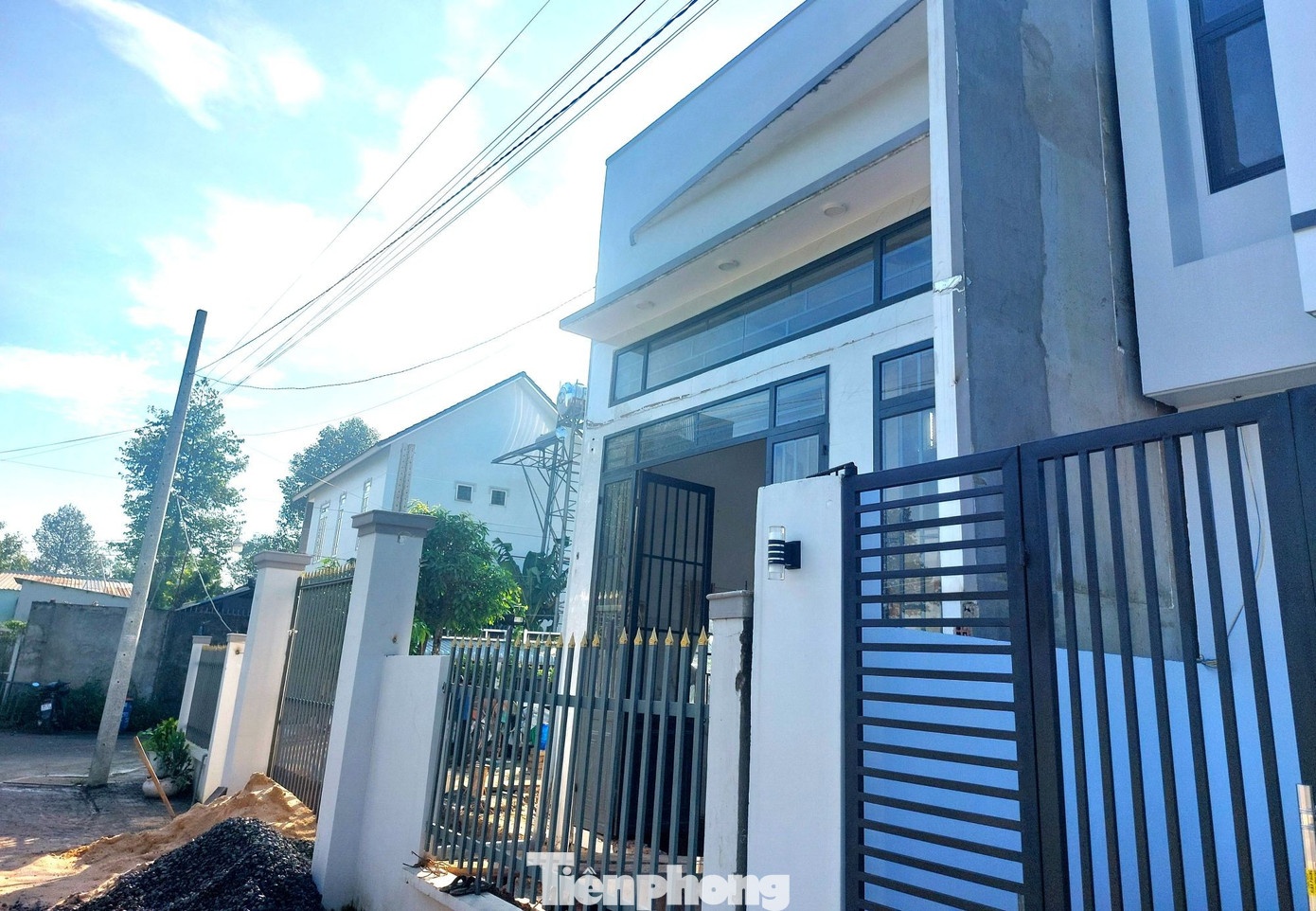 Xay nha nham dat TP.HCM anh 1