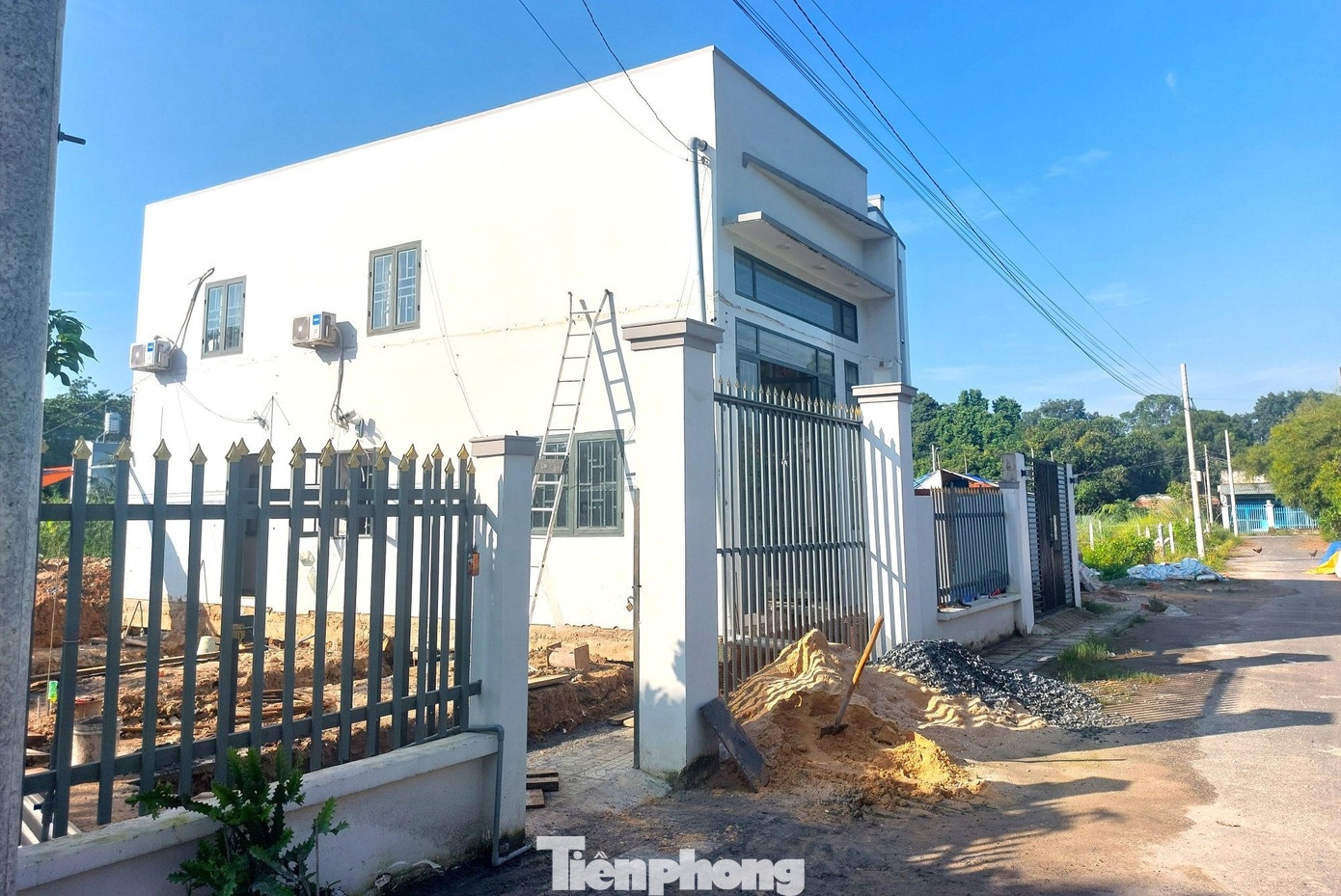 Xay nha nham dat TP.HCM anh 12