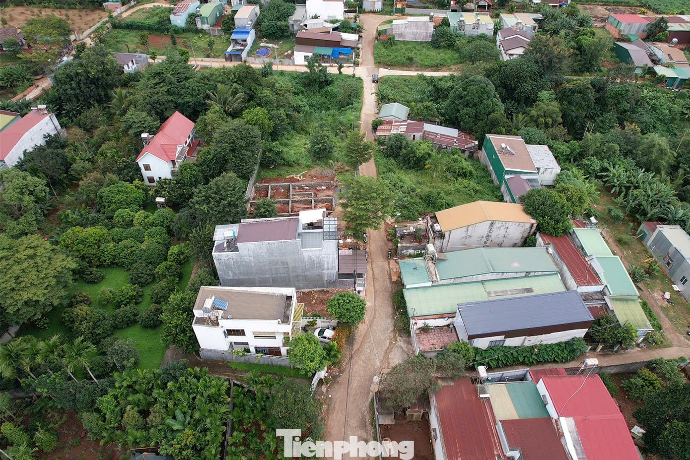 Xay nham dat Dak Lak anh 7