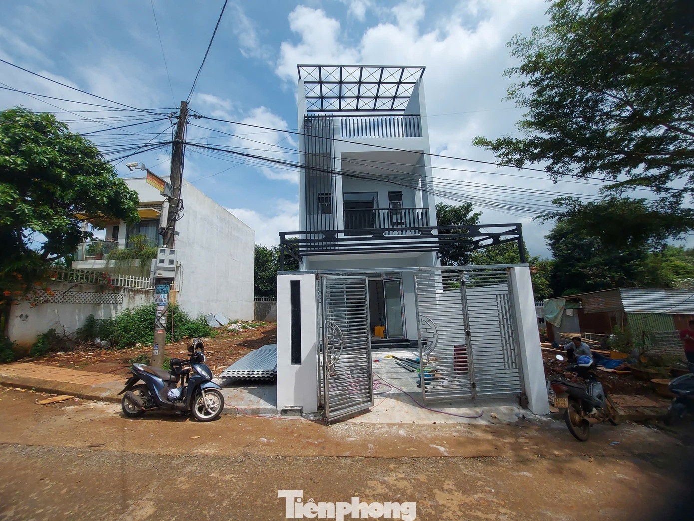 Xay nham dat Dak Lak anh 8