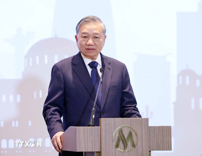 Tong Bi thu anh 3