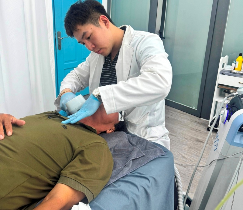 kinh doanh AC International,  Cơ sở AC International,  Chủ AC International,  Giả danh bác sĩ,  giả danh y tá ảnh 3 kinh doanh AC International,  Co so AC International,  Chu AC International,  Gia danh bac si,  gia danh y ta anh 3