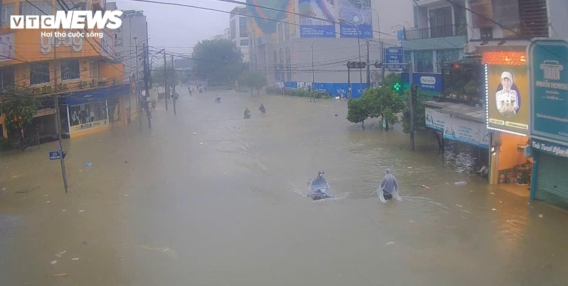 Lu lut ngap Hue anh 7