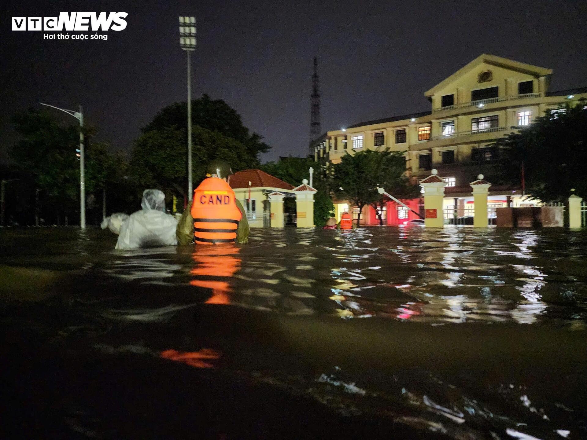 Lu ngap benh vien Hue anh 1