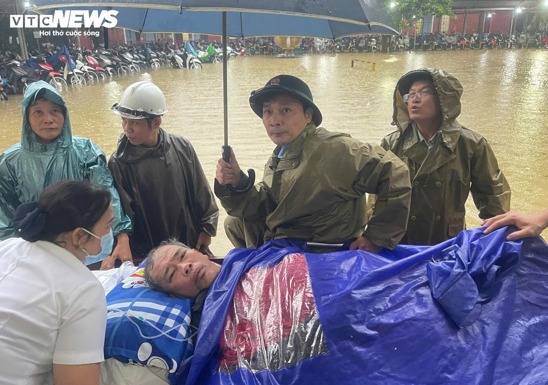 Lu ngap benh vien Hue anh 5