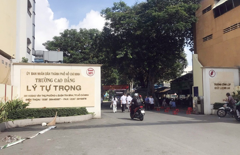 Phat hien nhieu sai pham tai Truong Cao dang Ly Tu Trong o TP.HCM hinh anh