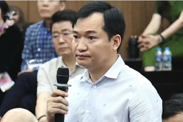 Mot 'lao dong tu do' khai ve viec danh bac 16,3 trieu USD o Pullman hinh anh