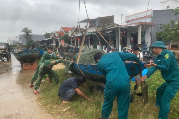 Bo Quoc phong huy dong tren 268.000 can bo, chien si ung pho bao so 13 hinh anh