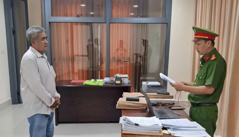 cong ty Ba Pho,  Doanh nghiep Ba Pho,  Giam doc Ba Pho,  nhan vien Ba Pho,  Ke toan Ba Pho anh 1