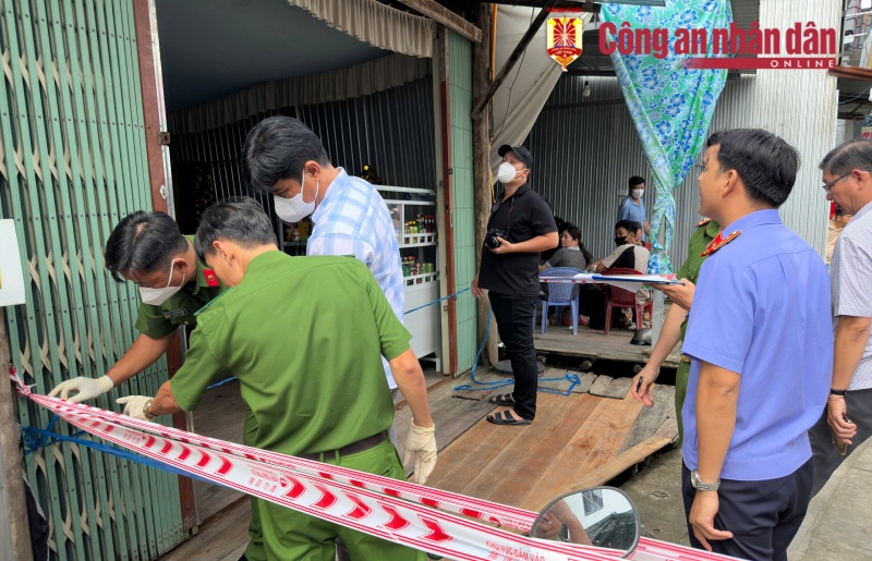 Nghi can sat hai,  2 me con anh 3