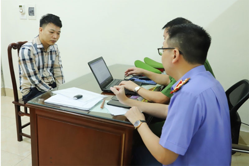 xay dung Hien Khiem,  Cong ty Hien Khiem,  Giam doc Hien Khiem,  Doanh nghiep Hien Khiem,  Ke toan Hien Khiem,  Phan Van Khien,  Nguyen Thi Phuong,  ANINVEST Viet Nam,  Cty ANINVEST Viet Nam,  DN ANINVEST Viet Nam anh 2