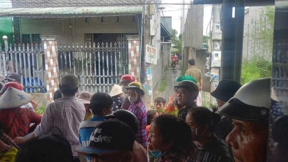 He lo nguyen nhan 2 me con tu vong cung nguoi tinh cua me o nha tro hinh anh