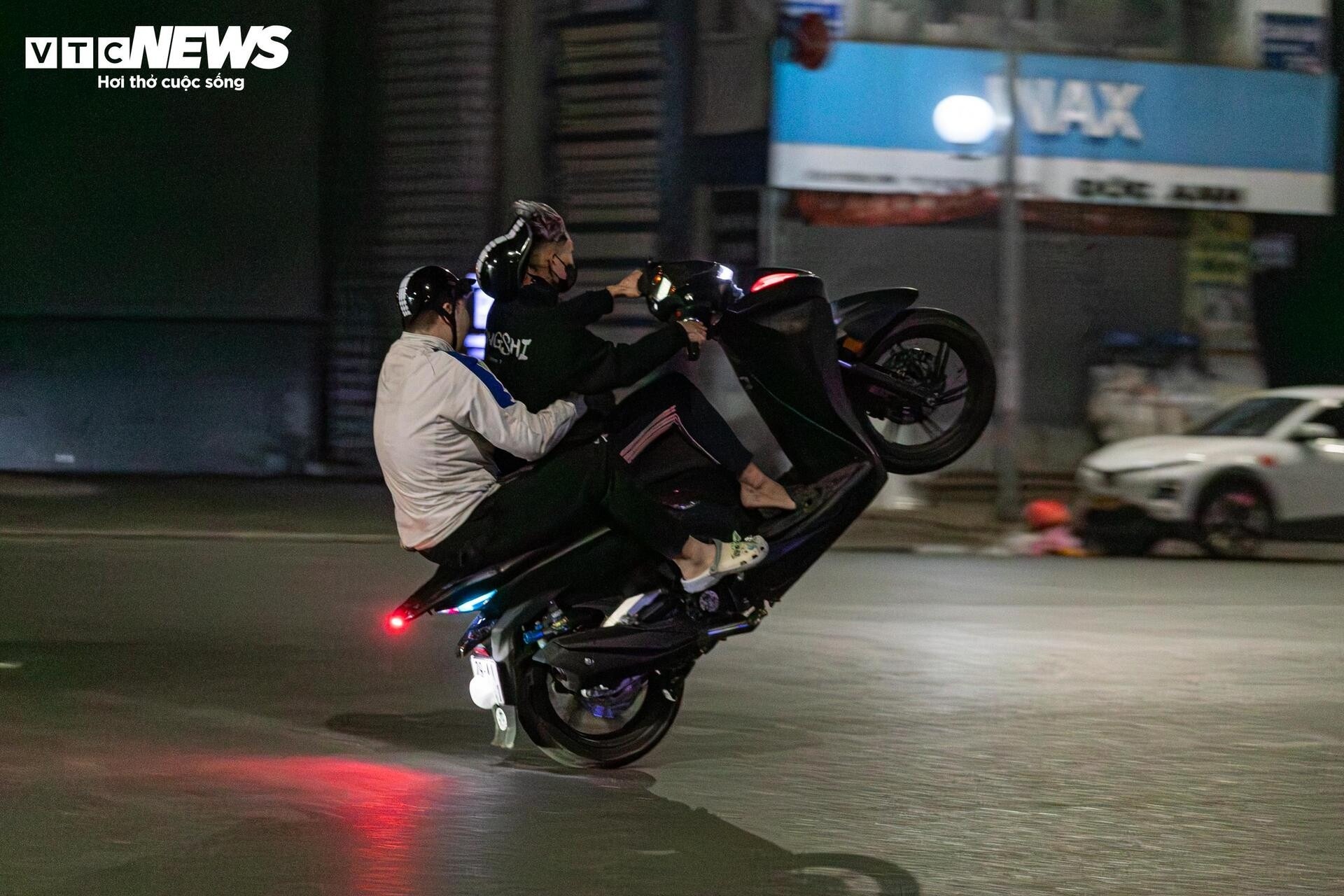 Quái xế ảnh 10 Quai xe anh 10