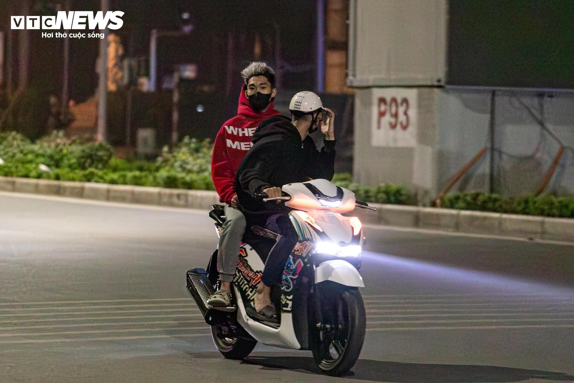 Quái xế ảnh 16 Quai xe anh 16