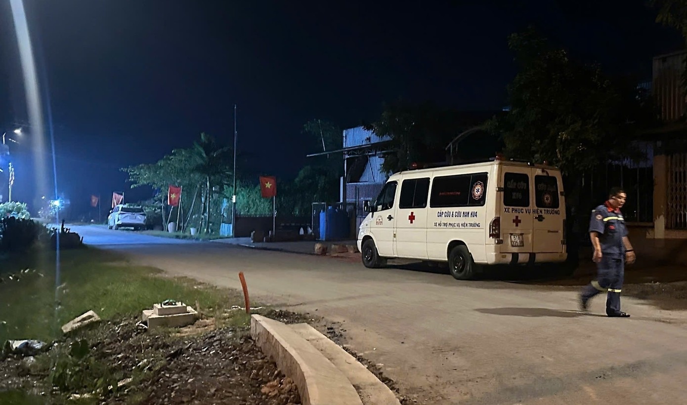 Dieu tra cai chet bat thuong cua nguoi phu nu tai khu vuon sau nha hinh anh