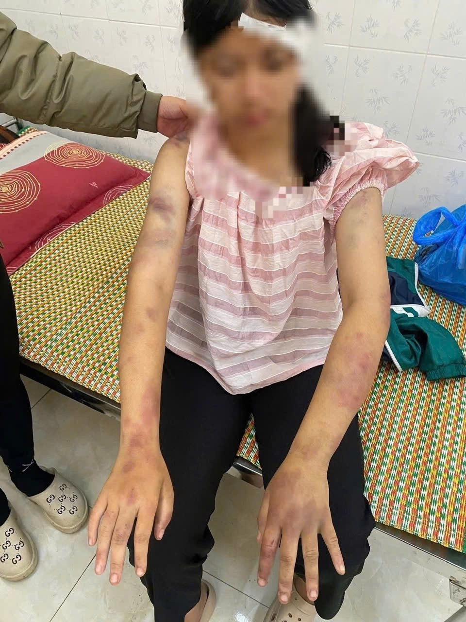 Be gai bi ba,  Be gai 13 tuoi anh 1