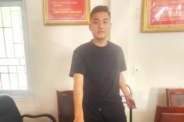 Triet pha duong day ma tuy 'thu hang nong', khoi to 13 bi can hinh anh