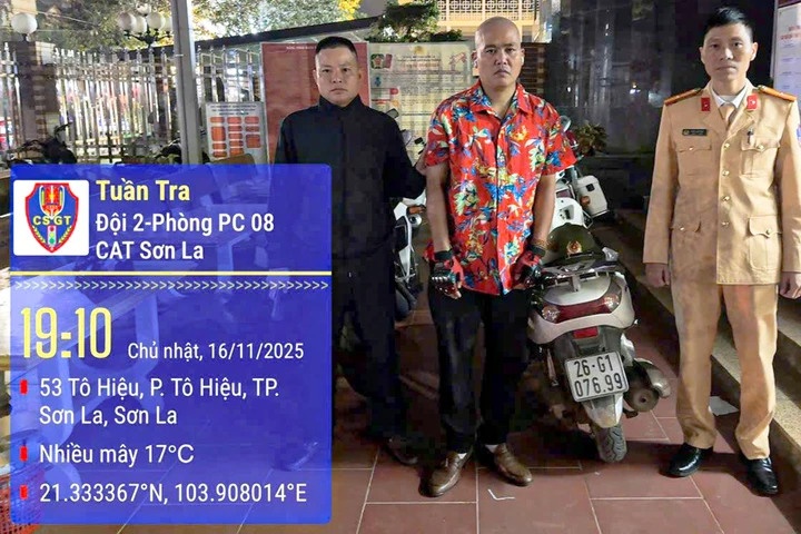 Tat dau oto,  phong nguoc chieu anh 1