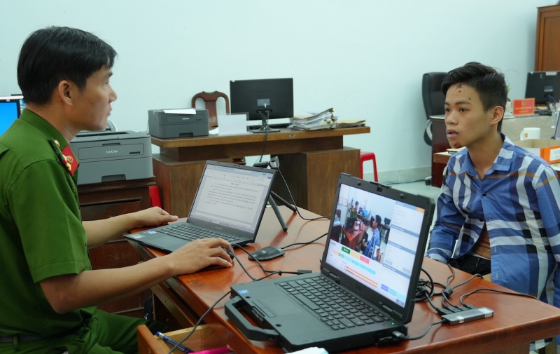 Lai xe,  gay tai nan,  2 nguoi tu vong anh 1