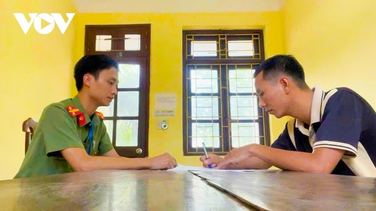 Tim nguoi bi hai vu lua dao van chuyen hang tren mang o Ninh Binh hinh anh