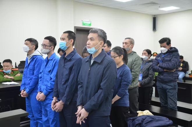 Duong day van chuyen,  tien te trai phep,  qua bien gioi,  cong ty Dai Phat,  Giam doc Dai Phat anh 2