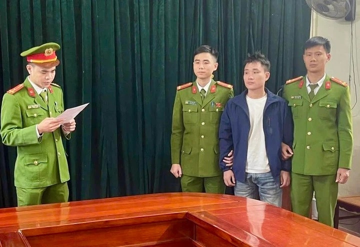 Bi nhac nho,  khong doi mu,  bao hiem anh 1